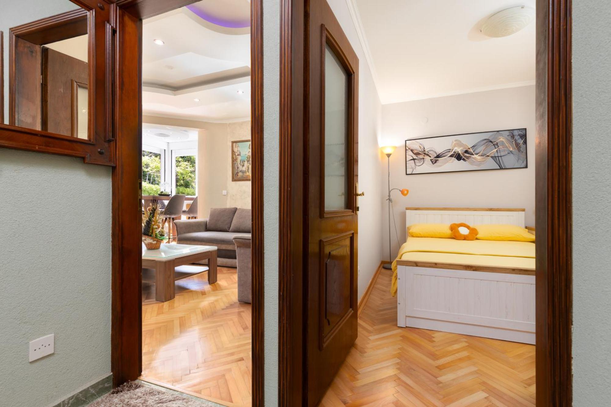 Apartment Dar & Mar Herceg Novi Esterno foto